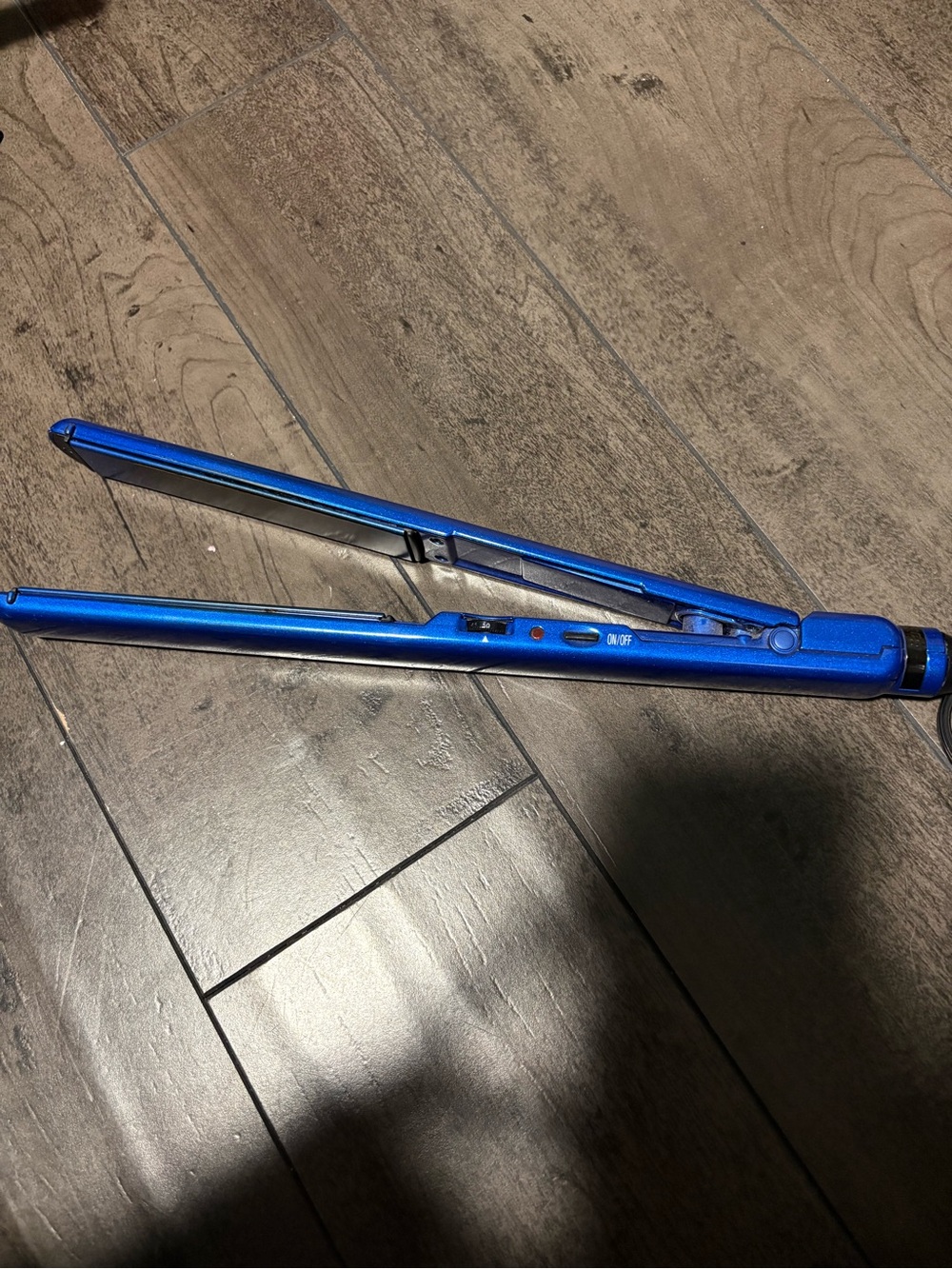 BabylissPro flatiron/straightener